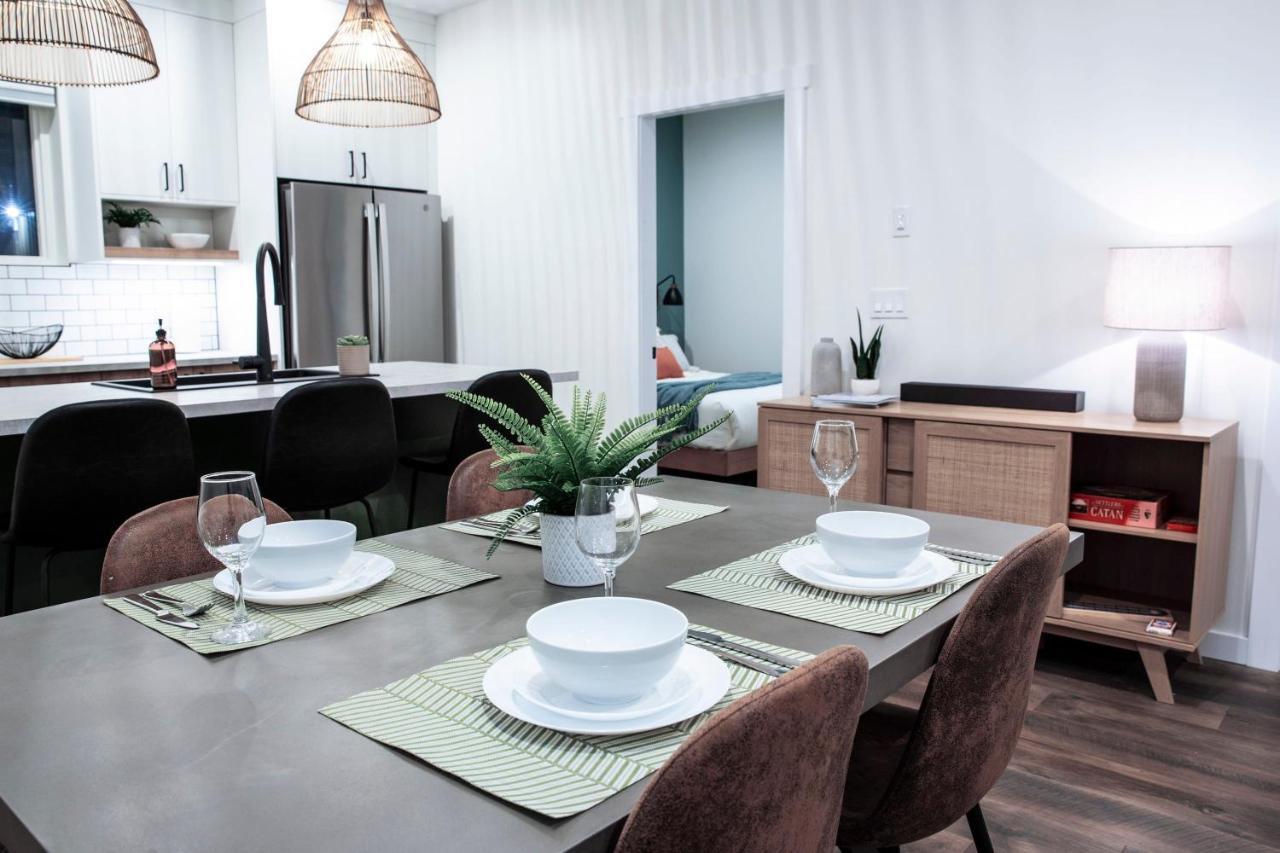 The Stellar - Cozy 2 Bedroom With Hot Tub *