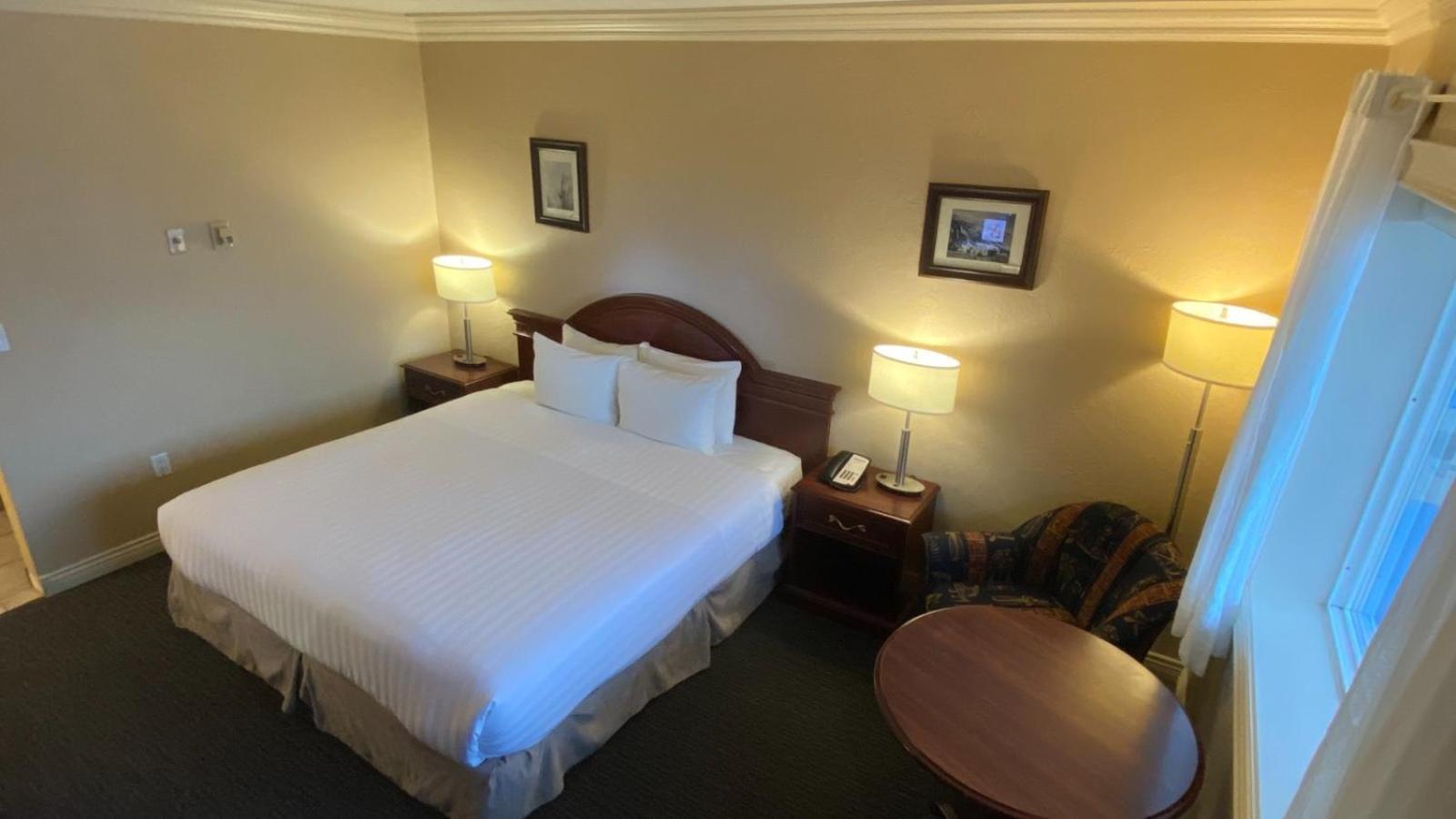Revelstoke Lodge