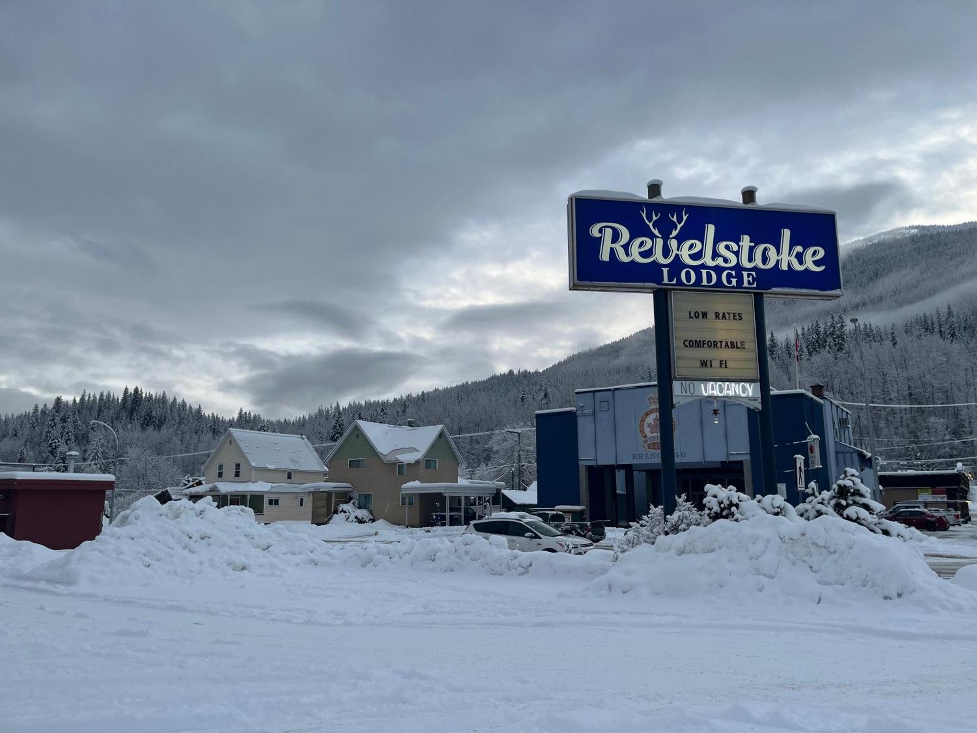 Revelstoke Lodge 2* Revelstoke