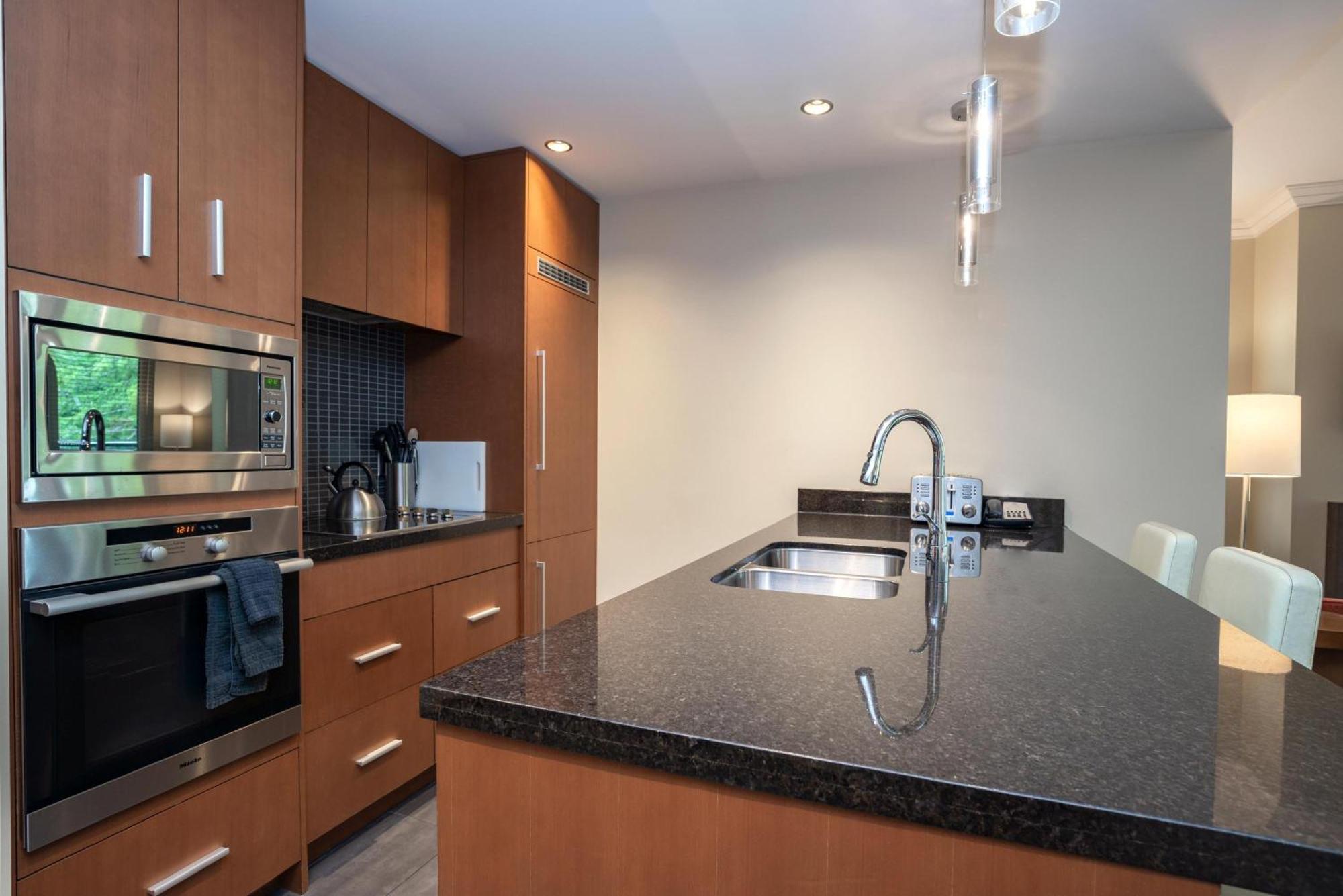 Sutton Place Mountain 4*