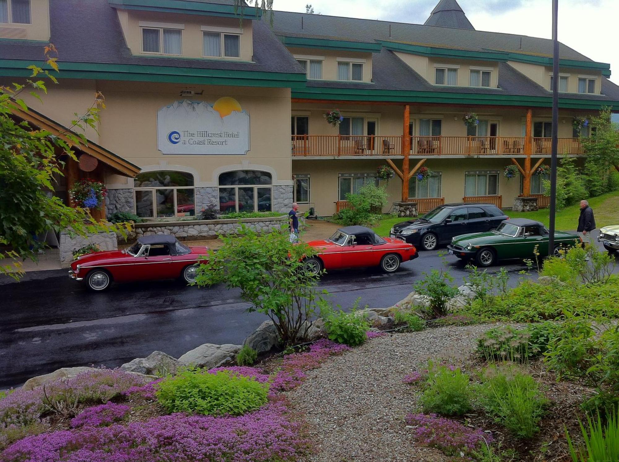 Coast Hillcrest Hotel 4*