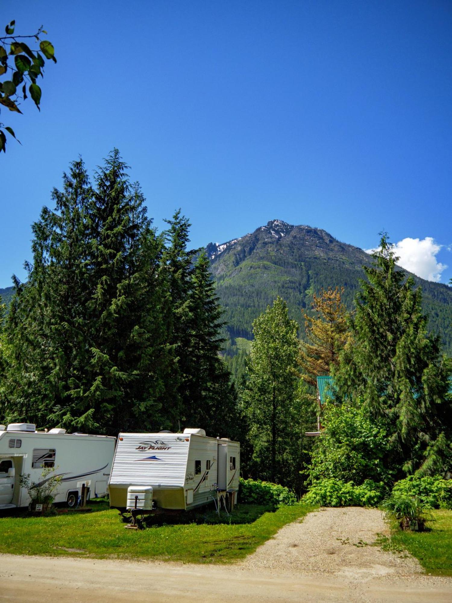 Noah's Ark Holiday park Revelstoke