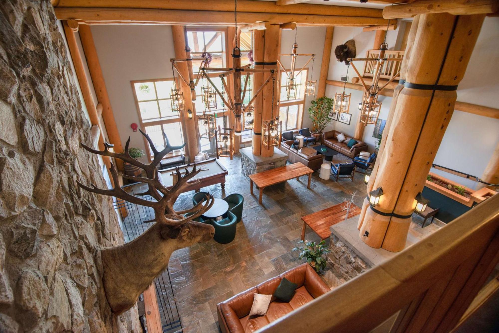 Coast Hillcrest Hotel Revelstoke