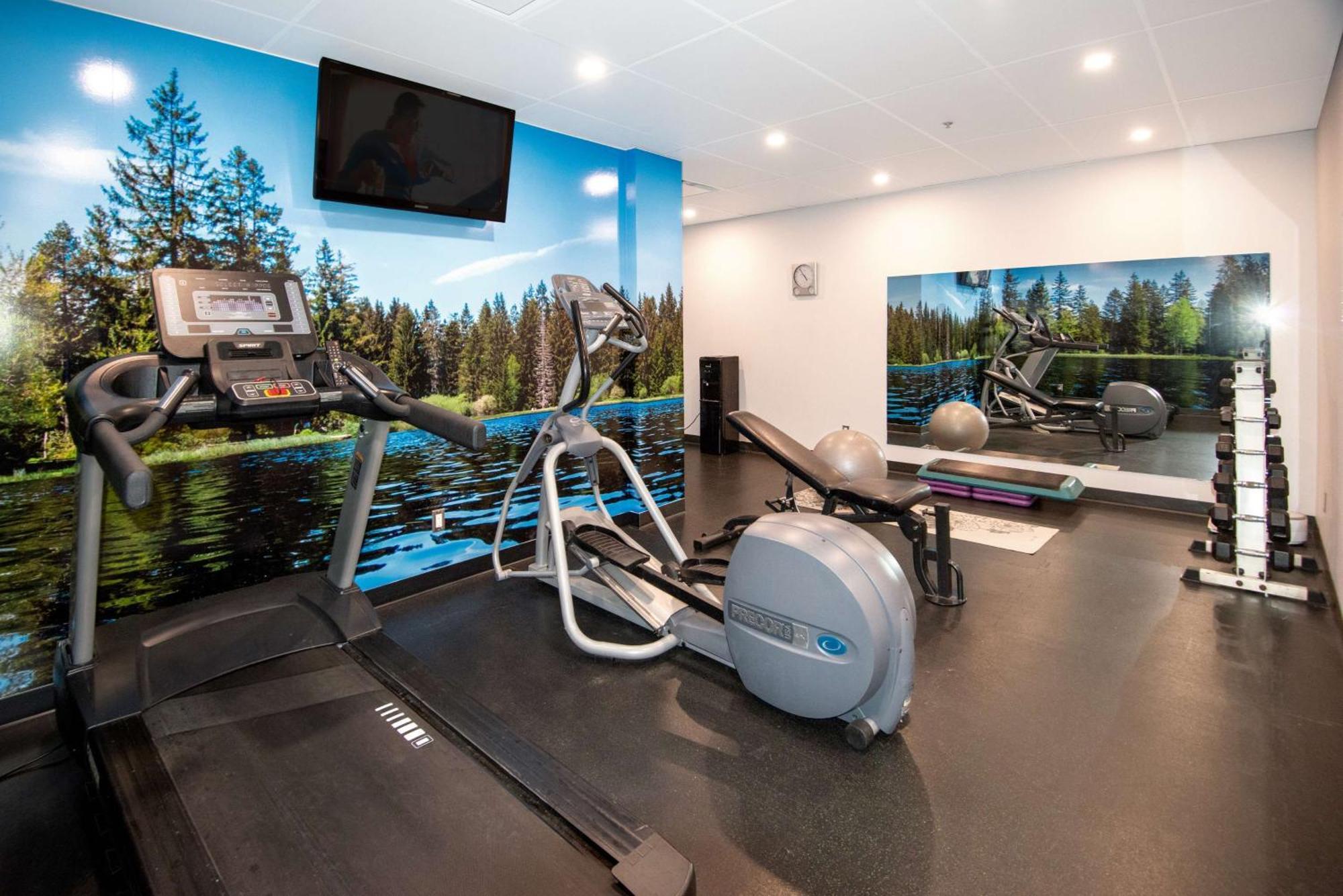 Coast Hillcrest Hotel Revelstoke