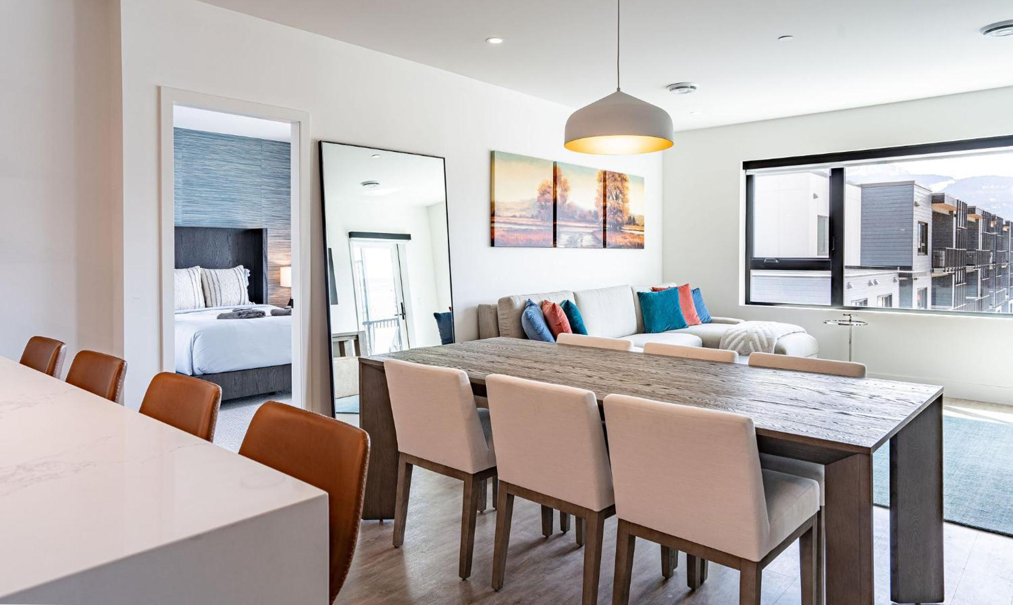 Apartment Mountain Revelation By Vacations Revelstoke
