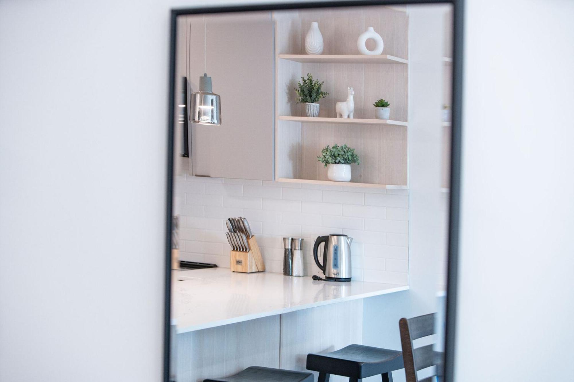 Apartment The Grizzly Basin By Vacations Revelstoke