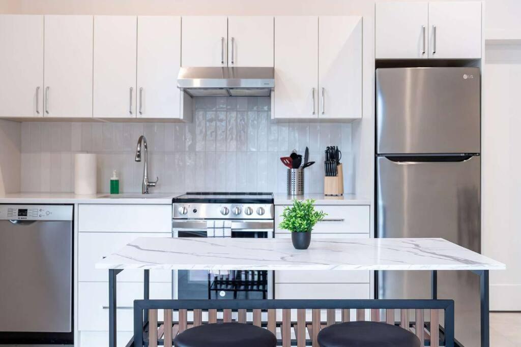 Camozzi By Vacations Apartment Revelstoke