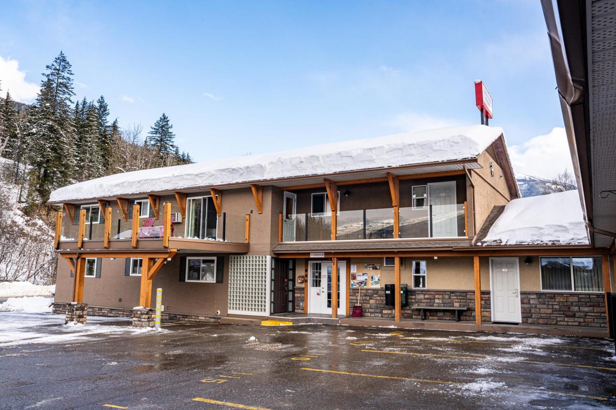 Swiss Motel 3*