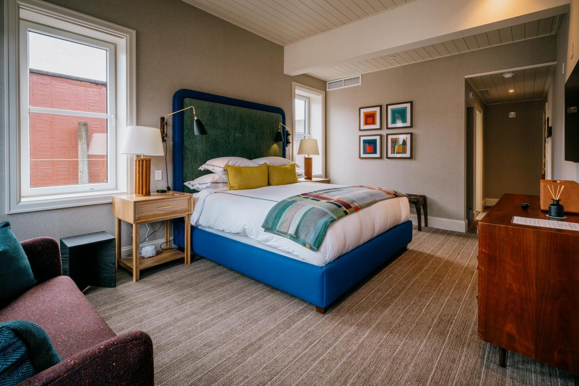 Hotel Eleven 4*