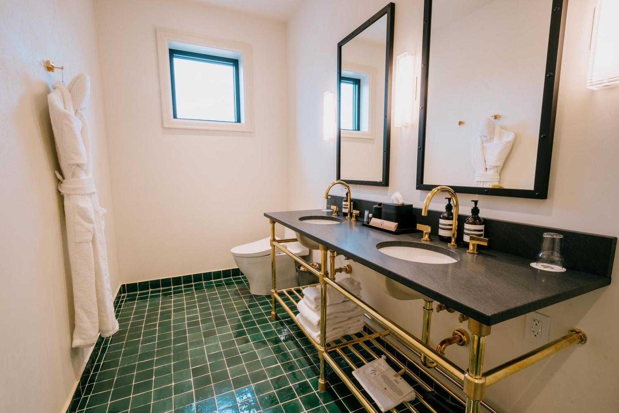 Hotel Eleven Revelstoke
