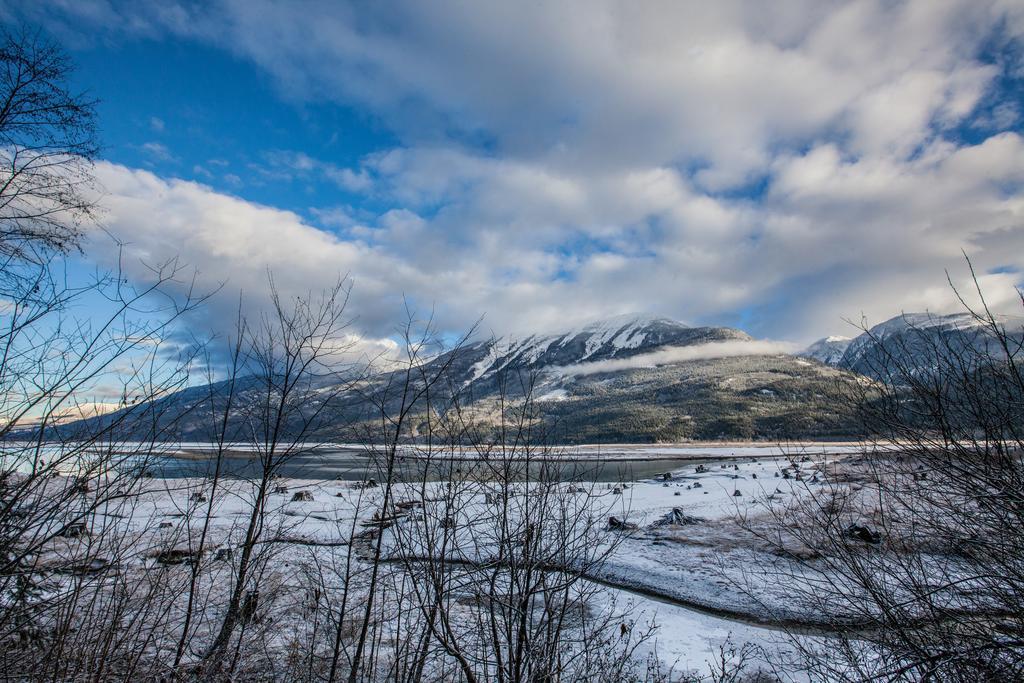 Bed & Breakfast Mulvehill Creek Wilderness And Wedding Chapel Revelstoke