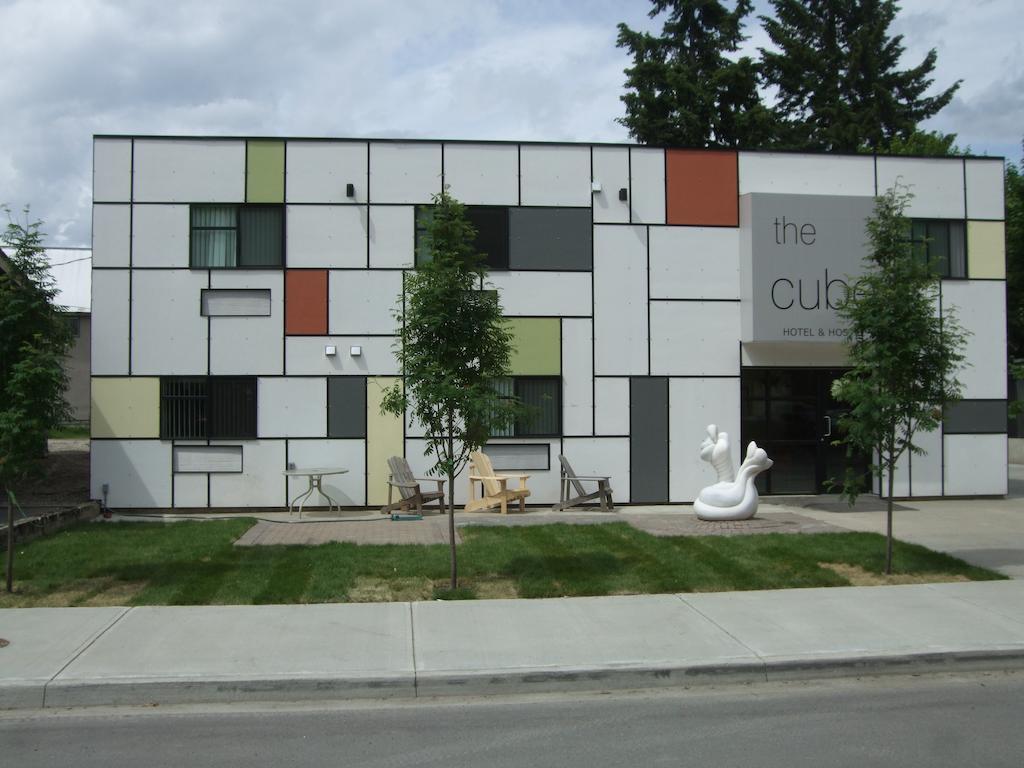 The Cube In Inn