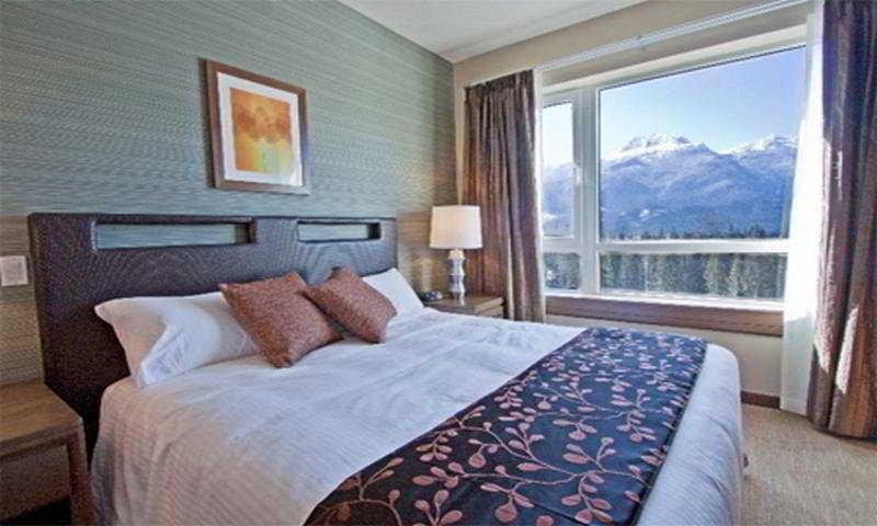 Sutton Place Mountain Revelstoke
