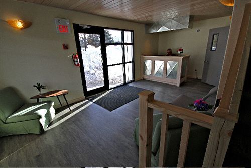 Inn The Cube In