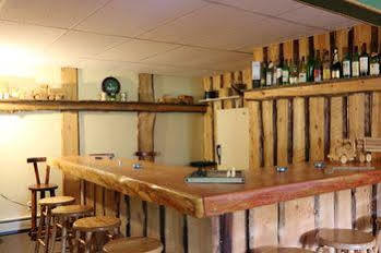 Mulvehill Creek Wilderness And Wedding Chapel Bed & Breakfast Revelstoke