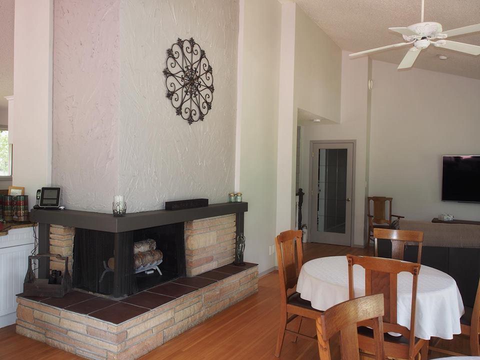 Bed & Breakfast Mulvehill Creek Wilderness And Wedding Chapel