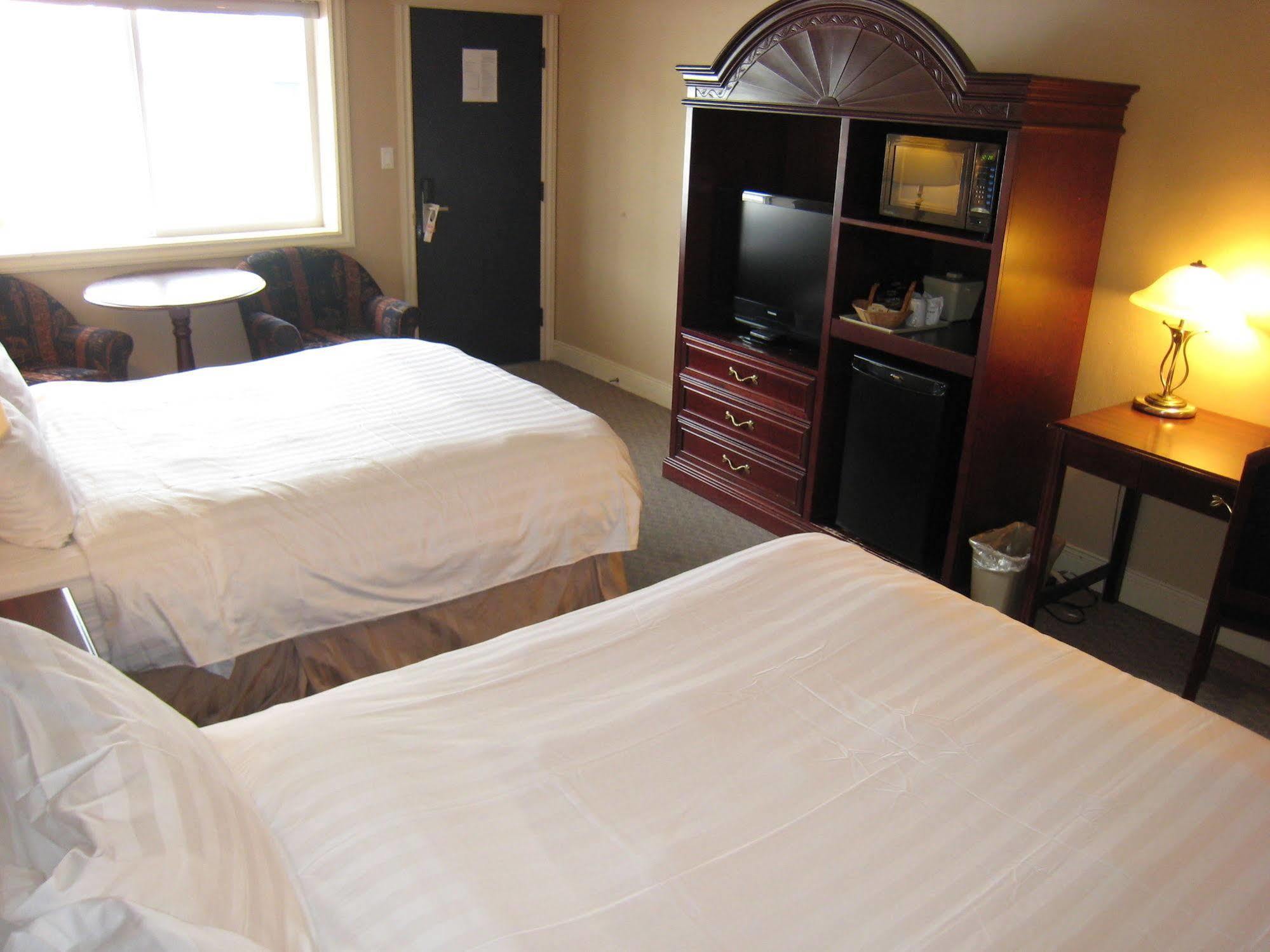 Revelstoke Lodge 2* Revelstoke