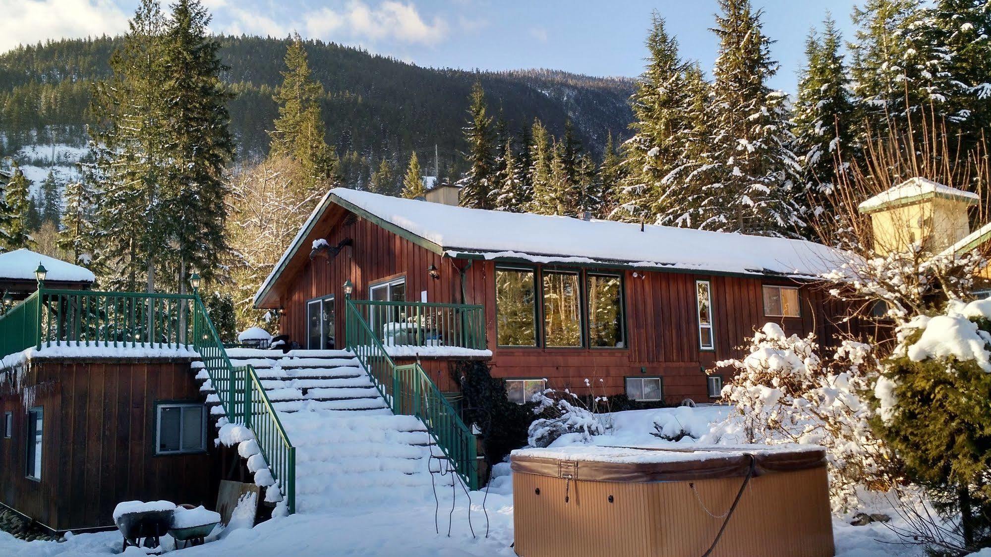 Mulvehill Creek Wilderness And Wedding Chapel Revelstoke