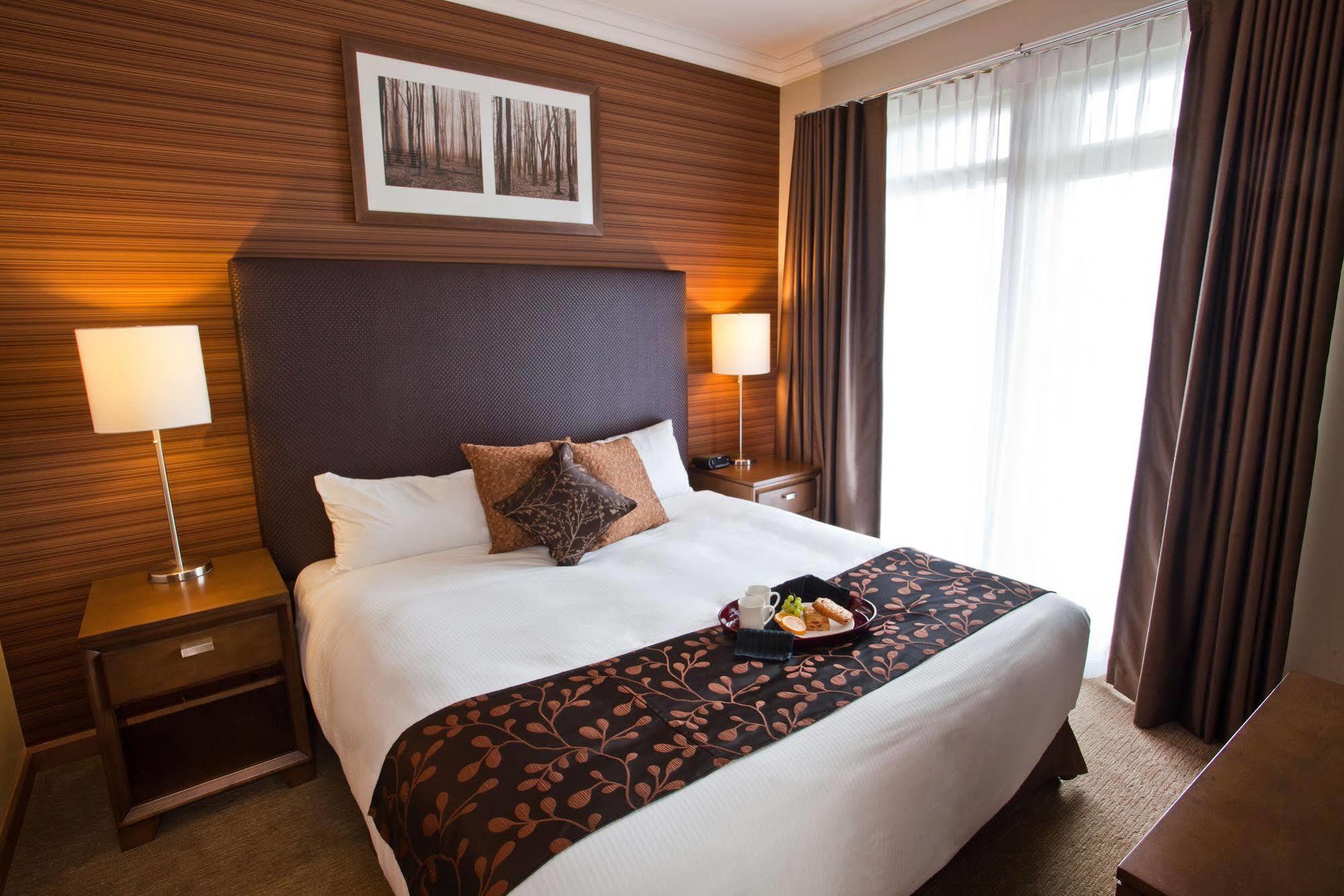 Resort Sutton Place Mountain Revelstoke