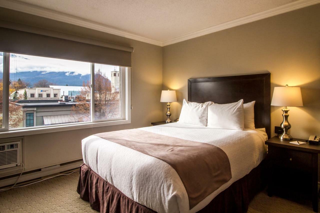 Regent Hotel 4*