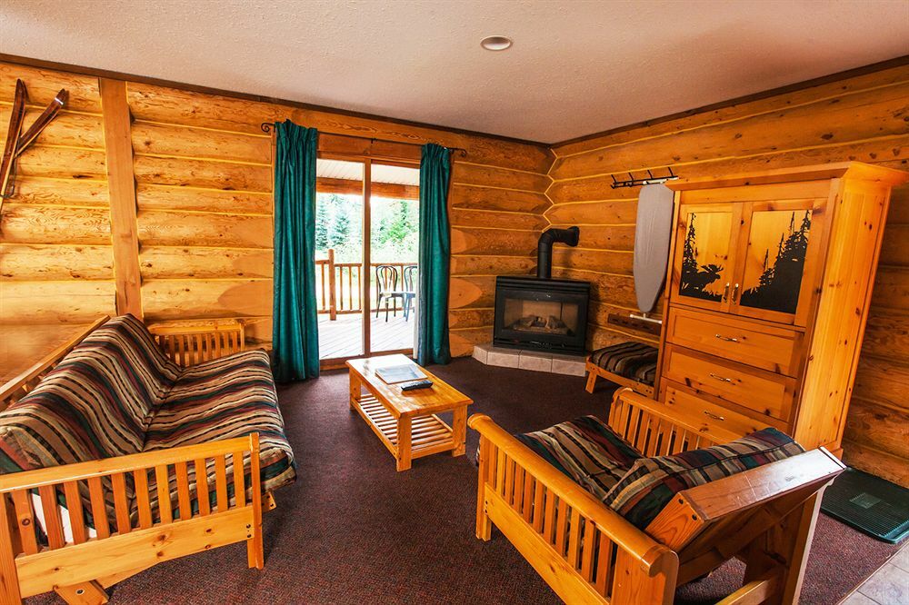 Glacier House & Resort Revelstoke