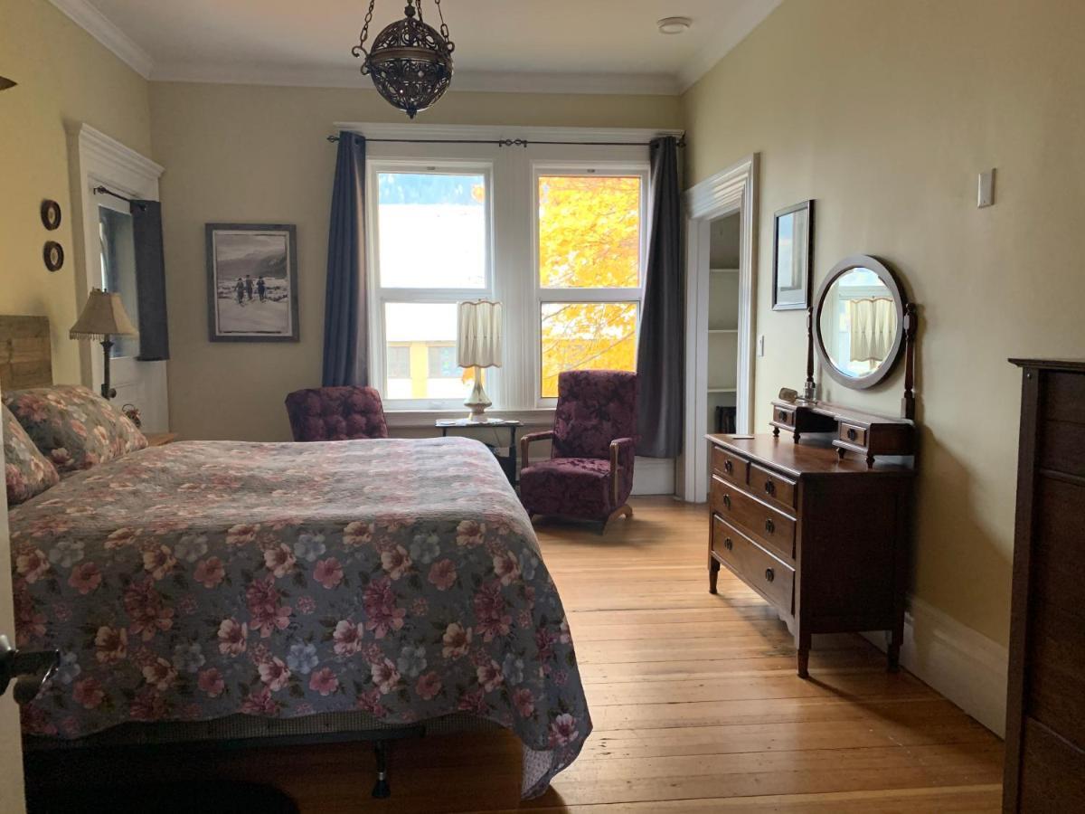 Bed & Breakfast Mccarty House Revelstoke