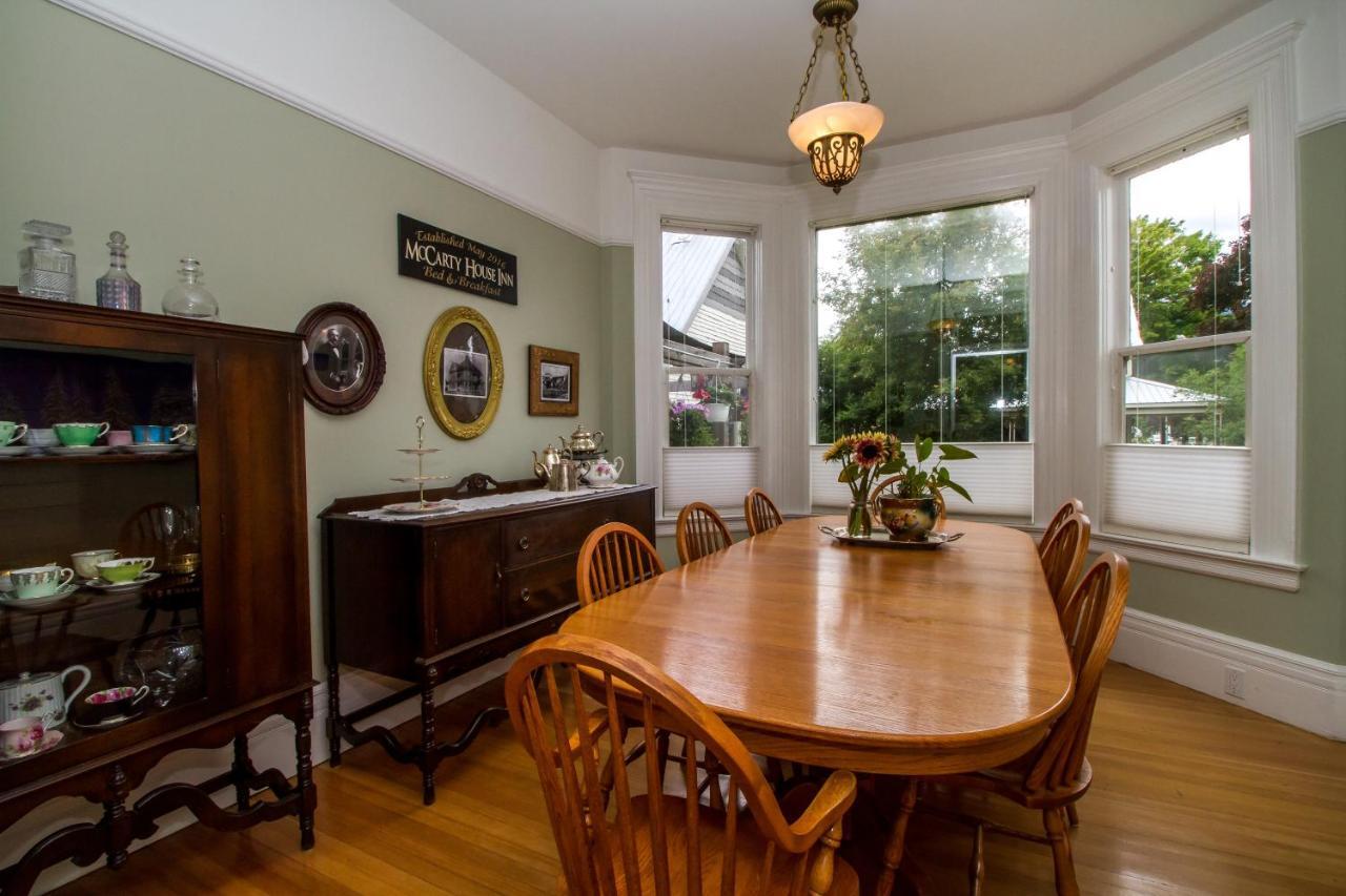 Mccarty House Bed & Breakfast