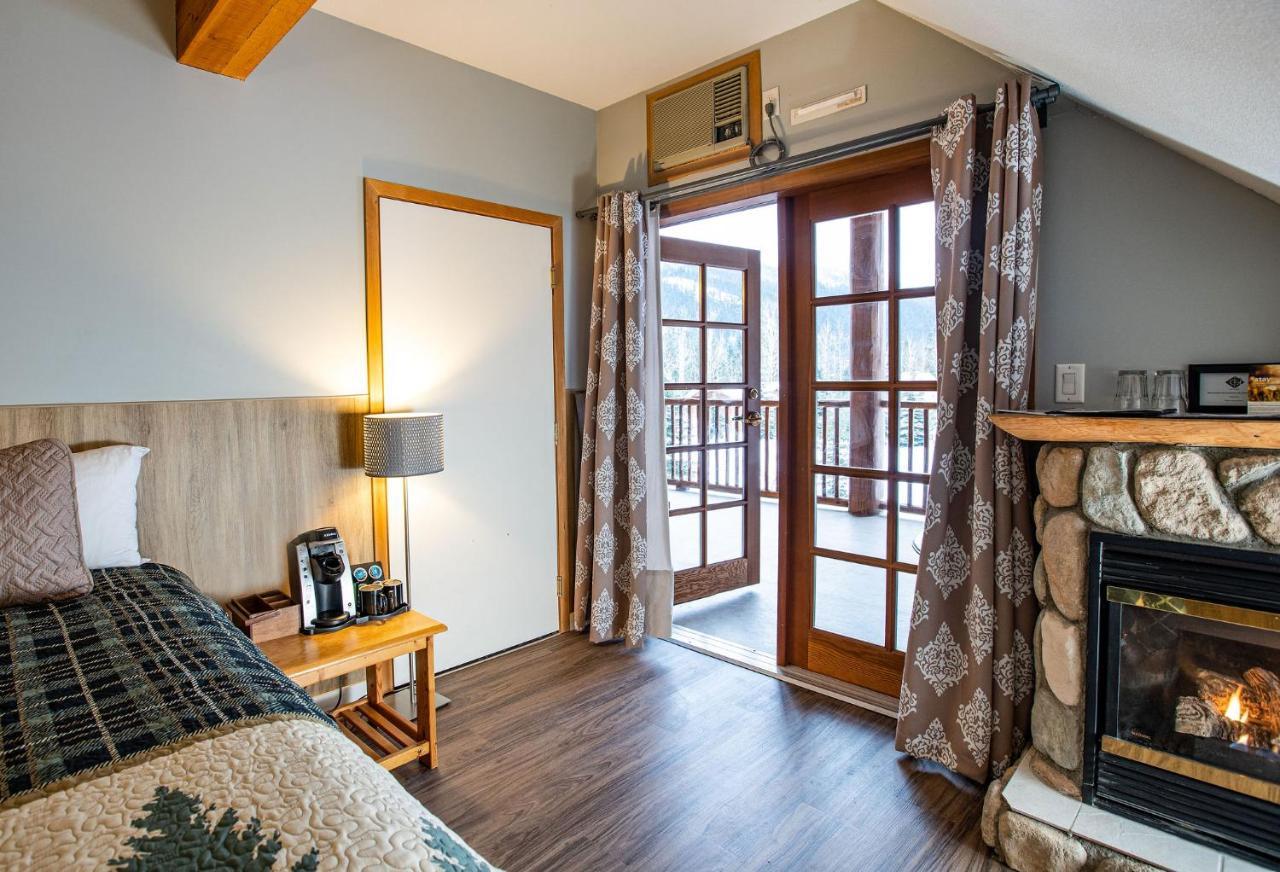 Glacier House & Revelstoke